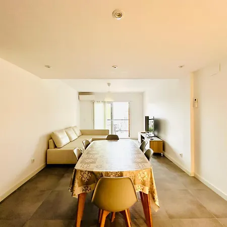 Global Immo 4076 Puig Apartment
